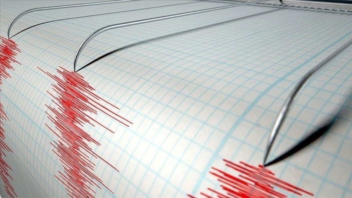 AFAD paylaştı: Ege Denizi’nde iki dakika arayla 4,6 büyüklüğünde deprem